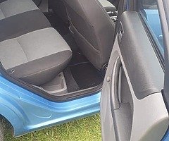 I'm selling my Ford focus 2010 nct pass - Image 9/10