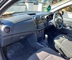 Dacia sandero 2017 - Image 4/8