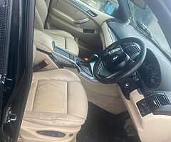 X5 3.0 litre 333 tax for the year - Image 6/9