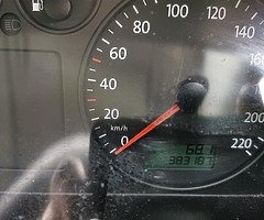 05 VW TRANSPORTER 1.9 TDI 8+1 SEATS SHUTTLE - Image 9/10
