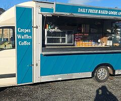 Mobile catering van - Image 6/6
