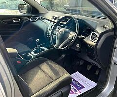 Nissan Qashqai - Image 3/10