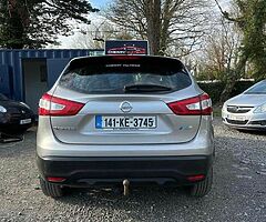 Nissan Qashqai - Image 9/10