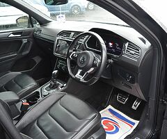 2019 Volkswagen Tiguan - Image 8/10