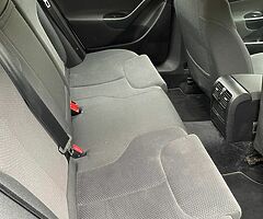 2009 Volkswagen Passat 1.9 tdi - Image 5/8
