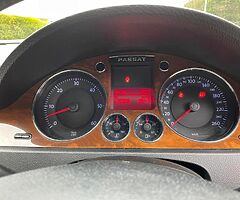 2009 Volkswagen Passat 1.9 tdi - Image 6/8