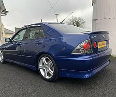 2004 Lexus IS200 - Image 5/8