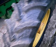 John Deere 3050 with front loader - Image 5/10