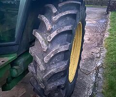 John Deere 3050 with front loader - Image 6/10