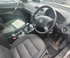 Skoda Octavia 4X4 Nct/tax - Image 7/9