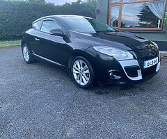 2010 megane coupe