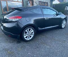 2010 megane coupe
