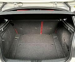 BMW 1 Series M sport - Image 7/10