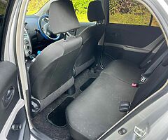 Toyota Yaris - Image 7/10
