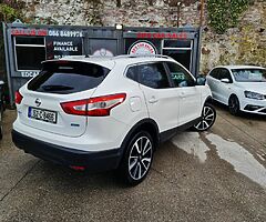 2015 Nissan Qashqai - Image 6/10