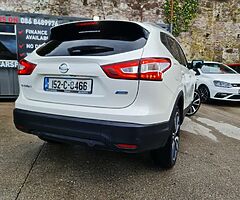 2015 Nissan Qashqai - Image 7/10