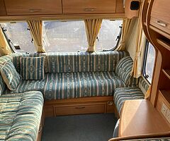 Caravan excellent condition - Image 5/10