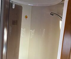 Caravan excellent condition - Image 9/10