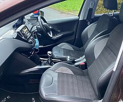 Peugeot 2008 2014