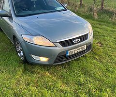 Ford mondeo 18 d