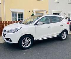 Hyundai ix35 premium executive model with extras, 6 speed manual 132reg
