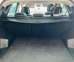 Hyundai ix35 premium executive model with extras, 6 speed manual 132reg - Image 7/10
