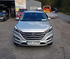 Hyundai tucson high spec