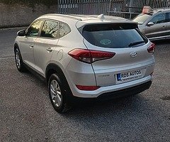 Hyundai tucson high spec - Image 6/10