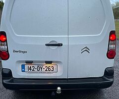 142 - Image 6/10