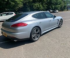 2015 Porsche Panamera