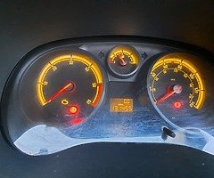 Vauxhall corsa 1.3 diesel - Image 3/4