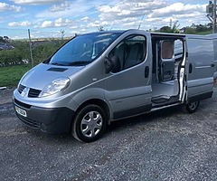 2011 Renault Traffic build in sat nav hood driver - Image 10/10