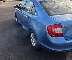 141 SKODA RAPID 1.6 TDI CR SE MANUAL TRANSMISSION - Image 6/10