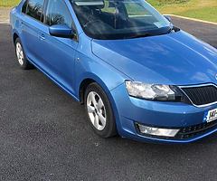141 SKODA RAPID 1.6 TDI CR SE MANUAL TRANSMISSION - Image 7/10