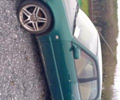 E11 corolla saloon