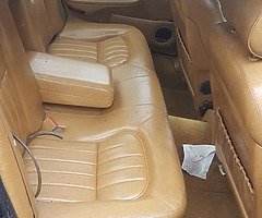 2x jaguar 1 xj40 and 1 xj6 series 3 - Image 4/5