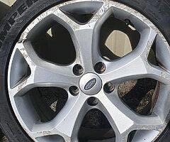 225/45R17 5X108 ford alloys(Read add)