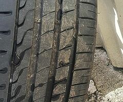 225/45R17 5X108 ford alloys(Read add) - Image 7/10