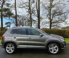2015 Volkswagen Tiguan R Line 4motion - Image 5/10