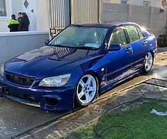 Lexus is200 - Image 4/4