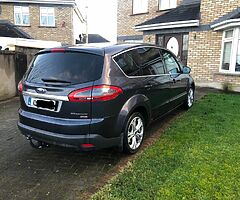 Ford S-Max  2.0D. TITANIUM