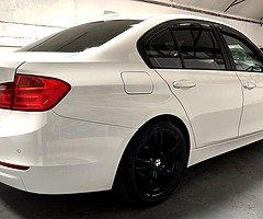 2014 BMW F30. 320D - Image 4/4