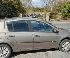 2011 Renault Clio