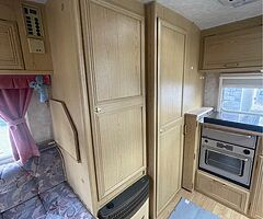 Compass 2 Berth 750Kg Lightweight Caravan For Sale - Image 6/10