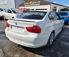 2011 BMW 3 Series 2.0 Diesel Manual For Breaking