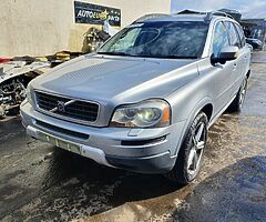 2008 Volvo XC90 2.4 Diesel AUTO For Breaking