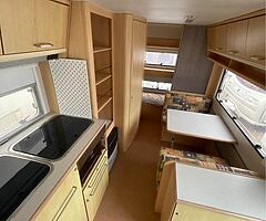 Lunar Chateau 6 Berth Caravan For Sale - Image 4/9