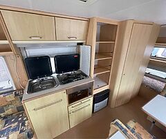 Lunar Chateau 6 Berth Caravan For Sale - Image 6/9