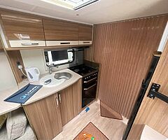 2018 Lunar Delta 4 Berth Island Bed Caravan For Sale - Image 7/10