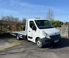 2013 Renault master recovery truck